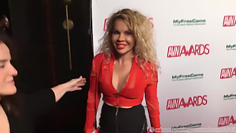 Avn Awards 2018: Alexa Nova, Riley Nixon, And Tee Reel On The Red Carpet