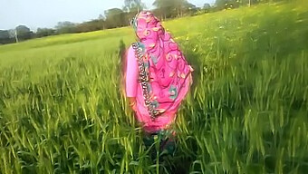 Amateur Indian Couple Enjoys Outdoor Sex In The Countryside