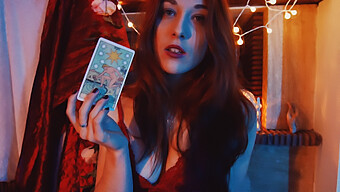 Amatör Bir Fransız Gençle Tarot Oyunu Oynarken Yumuşak Pov Mastürbasyon Talimatı