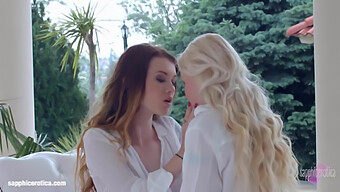 ¡misha Cross Y Lola Tay Se Divierten Con Los Dedos En Sus Coños Lesbianas En Una Escena Muy Ventosa!