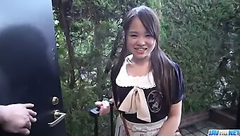 Japonská Kočka Risa Oomomo Si Užívá Drsný Sex Se Svým Dominantním Partnerem