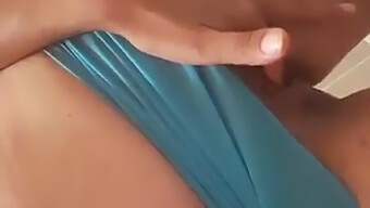 ¡hermosa Turca Sensual Se Entrega Al Auto-Placer!